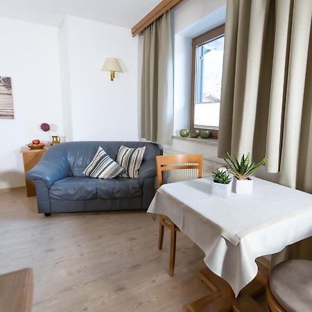 דירות אלמאו Haus Alpin מראה חיצוני תמונה